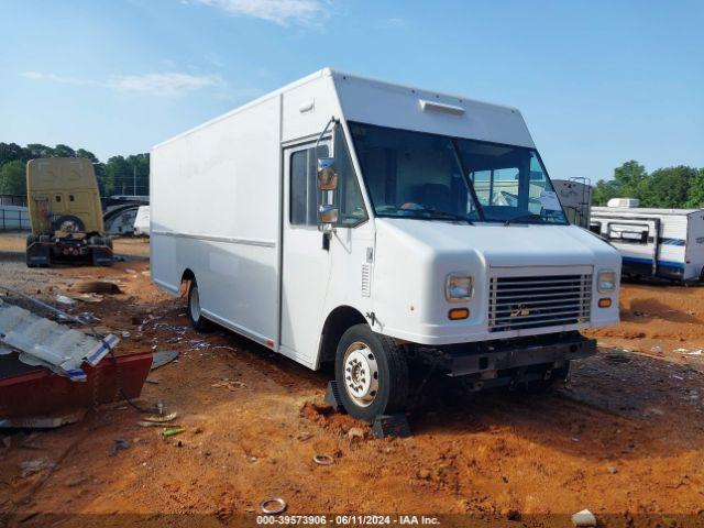  Salvage Workhorse Custom Cha Commercial Chassis