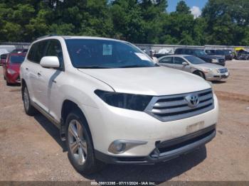  Salvage Toyota Highlander