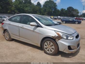  Salvage Hyundai ACCENT