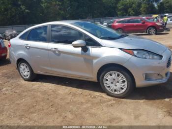  Salvage Ford Fiesta