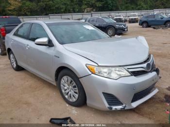  Salvage Toyota Camry