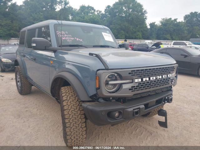  Salvage Ford Bronco