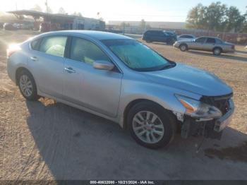  Salvage Nissan Altima