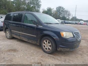  Salvage Chrysler Town & Country