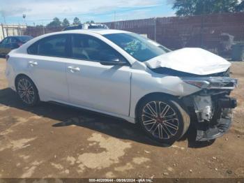  Salvage Kia Forte