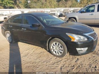  Salvage Nissan Altima