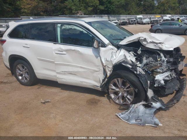  Salvage Toyota Highlander