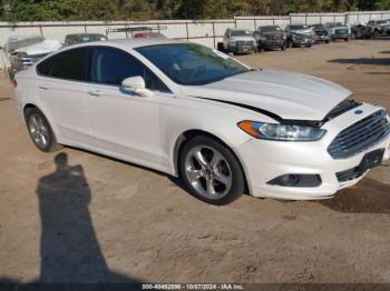  Salvage Ford Fusion