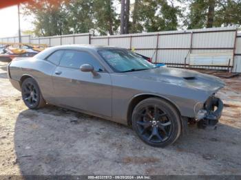  Salvage Dodge Challenger