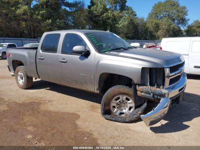  Salvage Chevrolet Silverado 2500