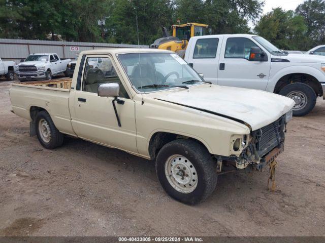  Salvage Toyota Pickup