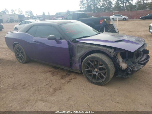  Salvage Dodge Challenger