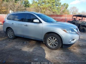  Salvage Nissan Pathfinder