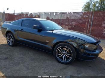  Salvage Ford Mustang