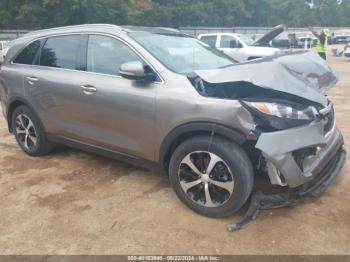  Salvage Kia Sorento