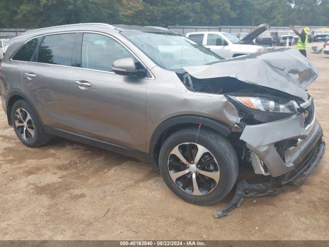  Salvage Kia Sorento