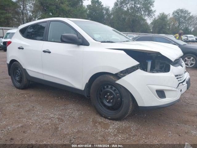  Salvage Hyundai TUCSON