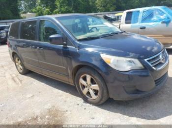  Salvage Volkswagen Routan