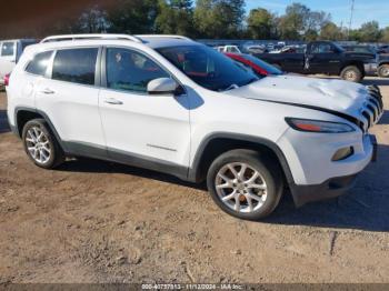  Salvage Jeep Cherokee