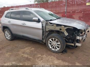  Salvage Jeep Cherokee