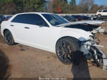  Salvage Chrysler 300