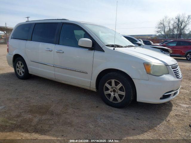  Salvage Chrysler Town & Country