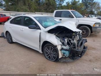  Salvage Kia Forte