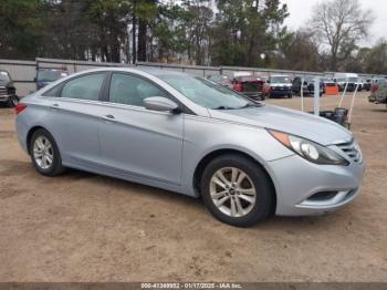  Salvage Hyundai SONATA