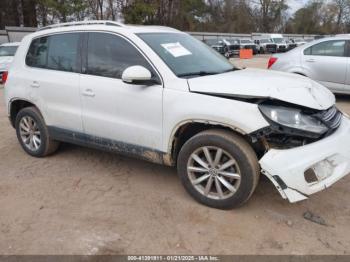  Salvage Volkswagen Tiguan