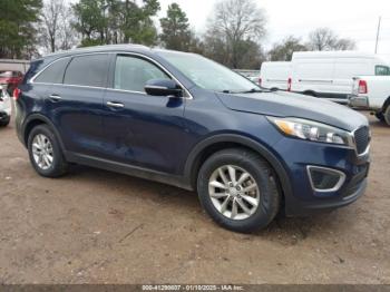  Salvage Kia Sorento