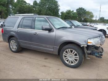  Salvage Lincoln Navigator