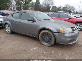  Salvage Dodge Avenger