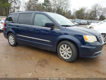  Salvage Chrysler Town & Country