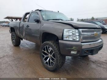  Salvage Chevrolet Silverado 1500