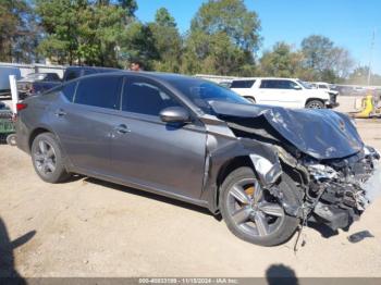  Salvage Nissan Altima