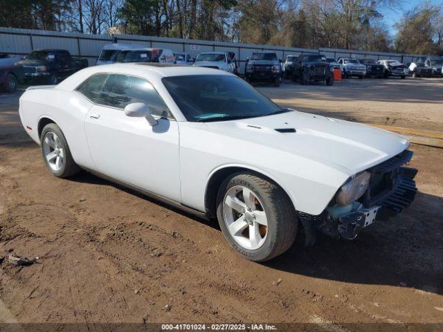  Salvage Dodge Challenger