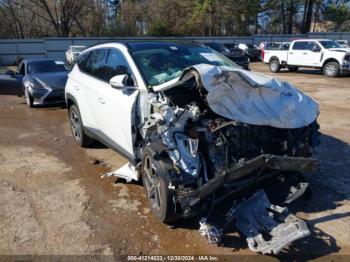  Salvage Hyundai TUCSON