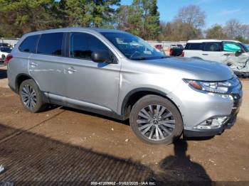  Salvage Mitsubishi Outlander