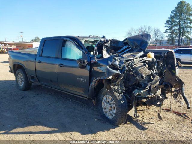  Salvage Chevrolet Silverado 2500