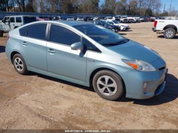  Salvage Toyota Prius