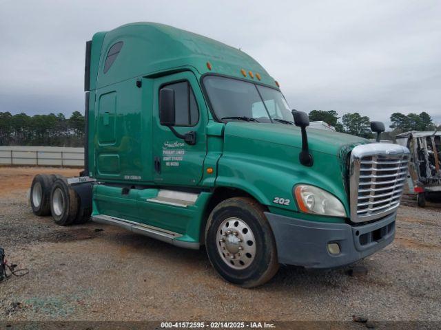  Salvage Freightliner Cascadia 125