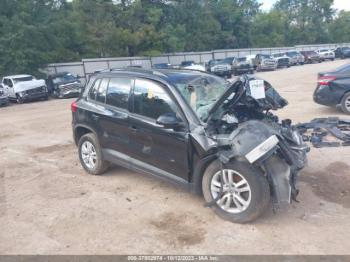  Salvage Volkswagen Tiguan