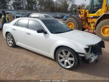  Salvage Chrysler 300c