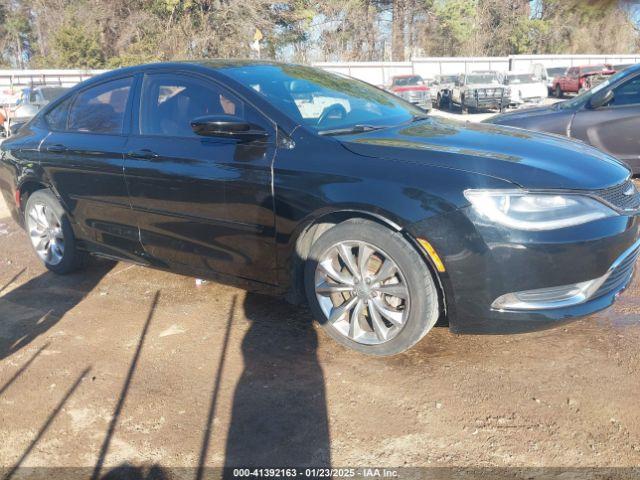  Salvage Chrysler 200