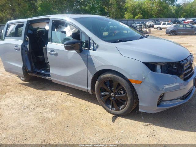  Salvage Honda Odyssey