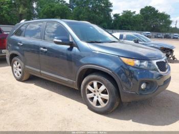  Salvage Kia Sorento