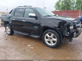  Salvage Chevrolet Avalanche 1500