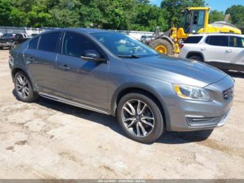  Salvage Volvo S60 Cross Country