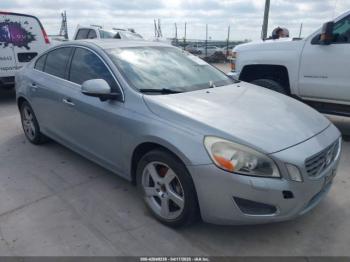  Salvage Volvo S60