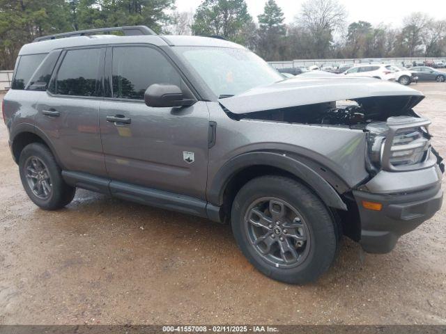  Salvage Ford Bronco